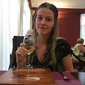 Meet your Posher, Amber